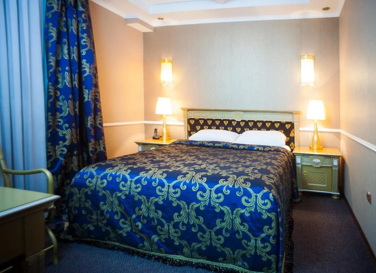 Отель Фараон Kyiv 4*,