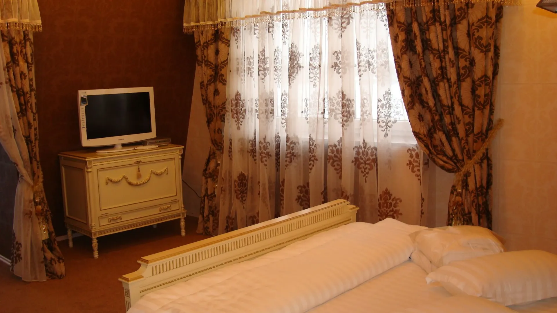 Отель Фараон Kyiv Ukraine